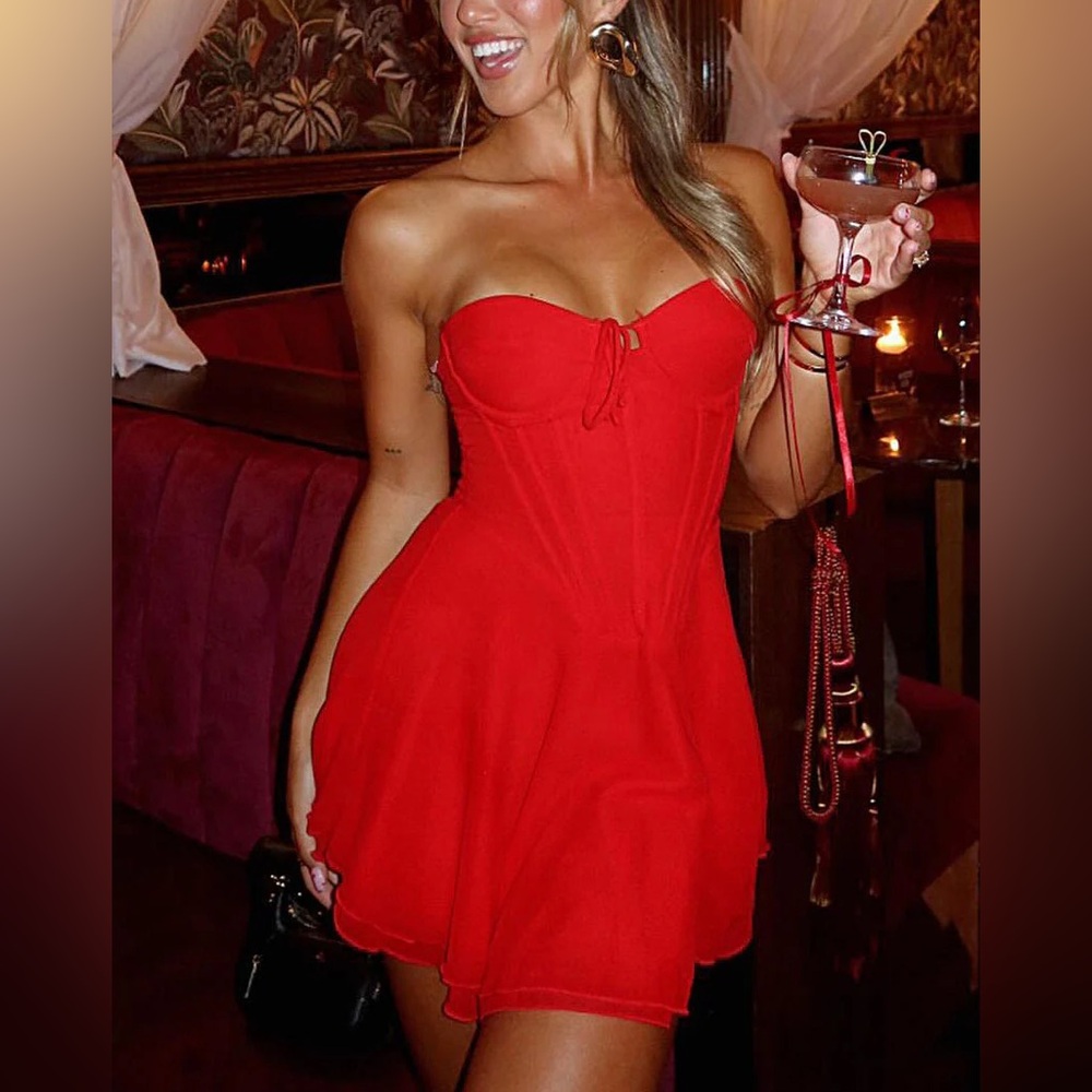 White Fox push the feeling mini dress in red SIZE small